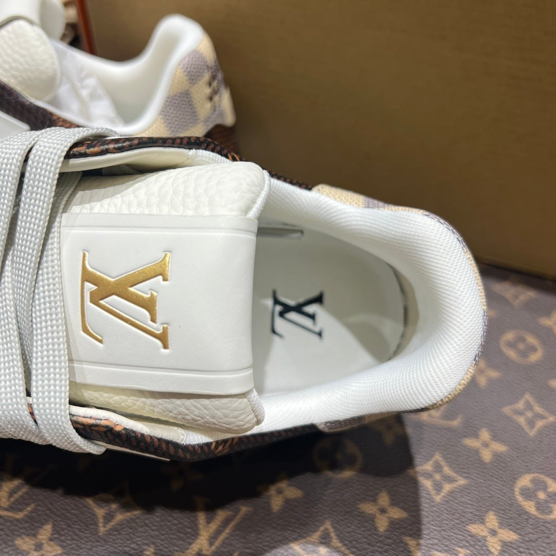 L*OUIS VUITTON Shoes 001