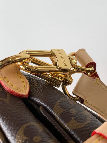 L*V Bag 005