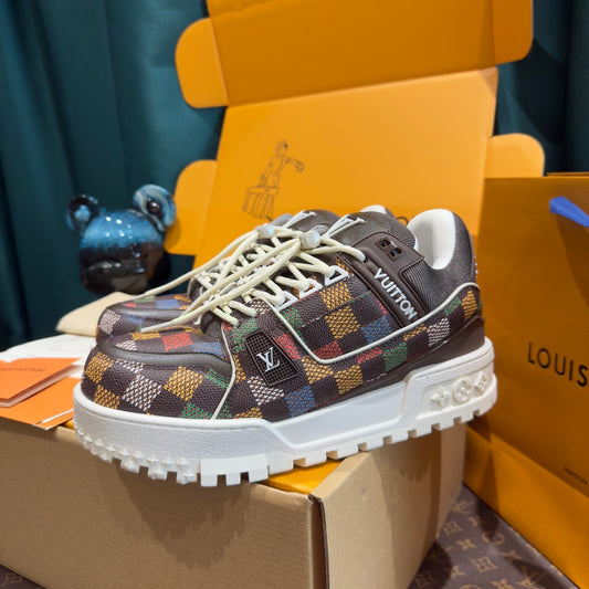L*OUIS VUITTON Shoes 019
