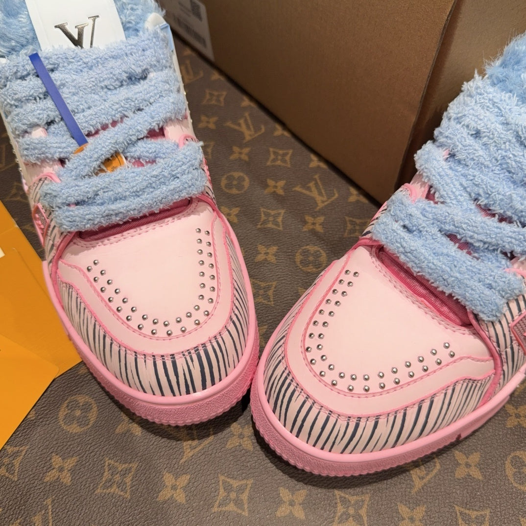L*OUIS VUITTON Shoes 017