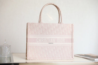 D*ior bag 014