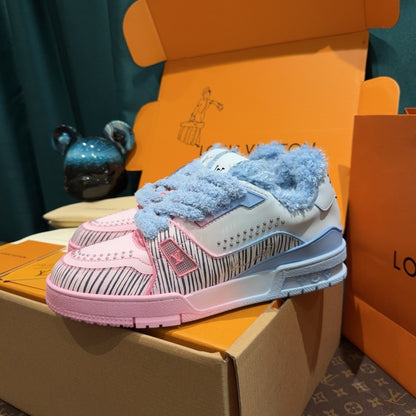 L*OUIS VUITTON Shoes 017