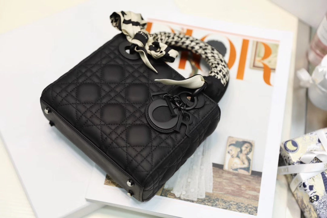 D*ior bag 011