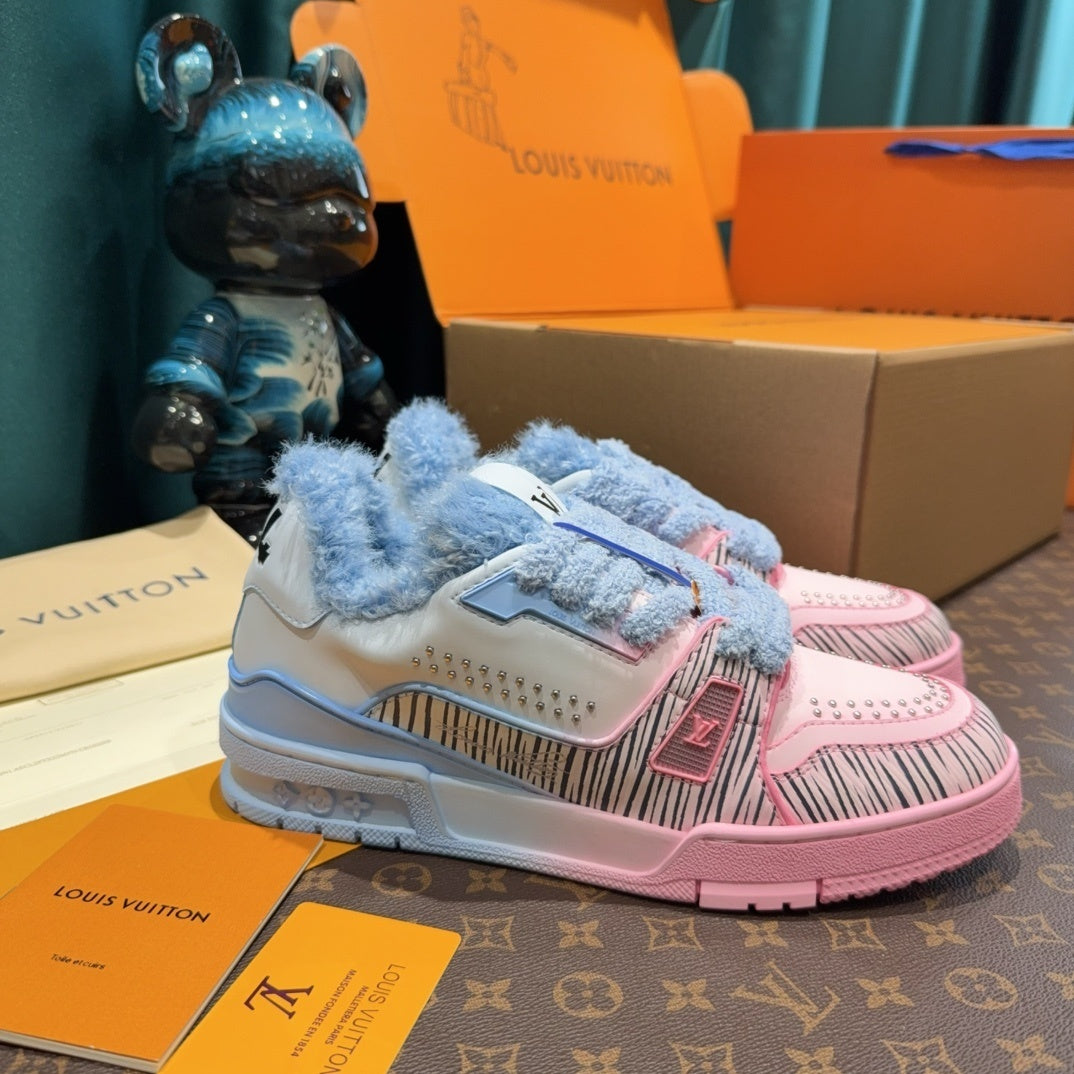 L*OUIS VUITTON Shoes 017