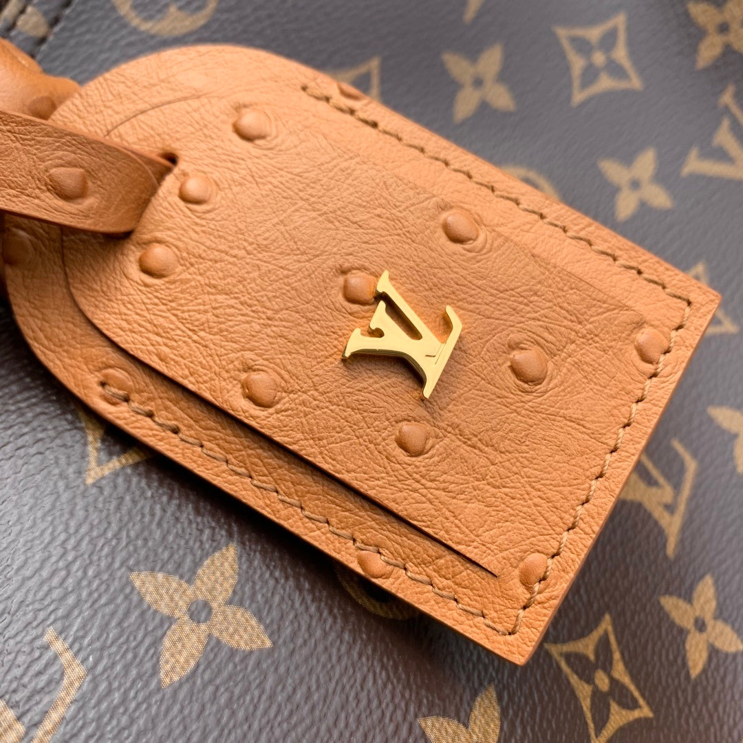 L*V Bag 009