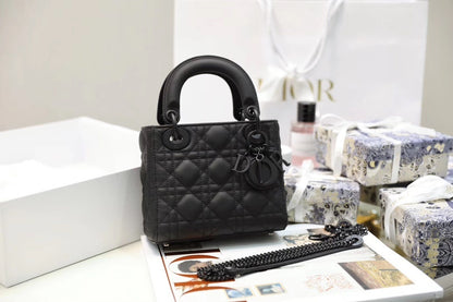 D*ior bag 011