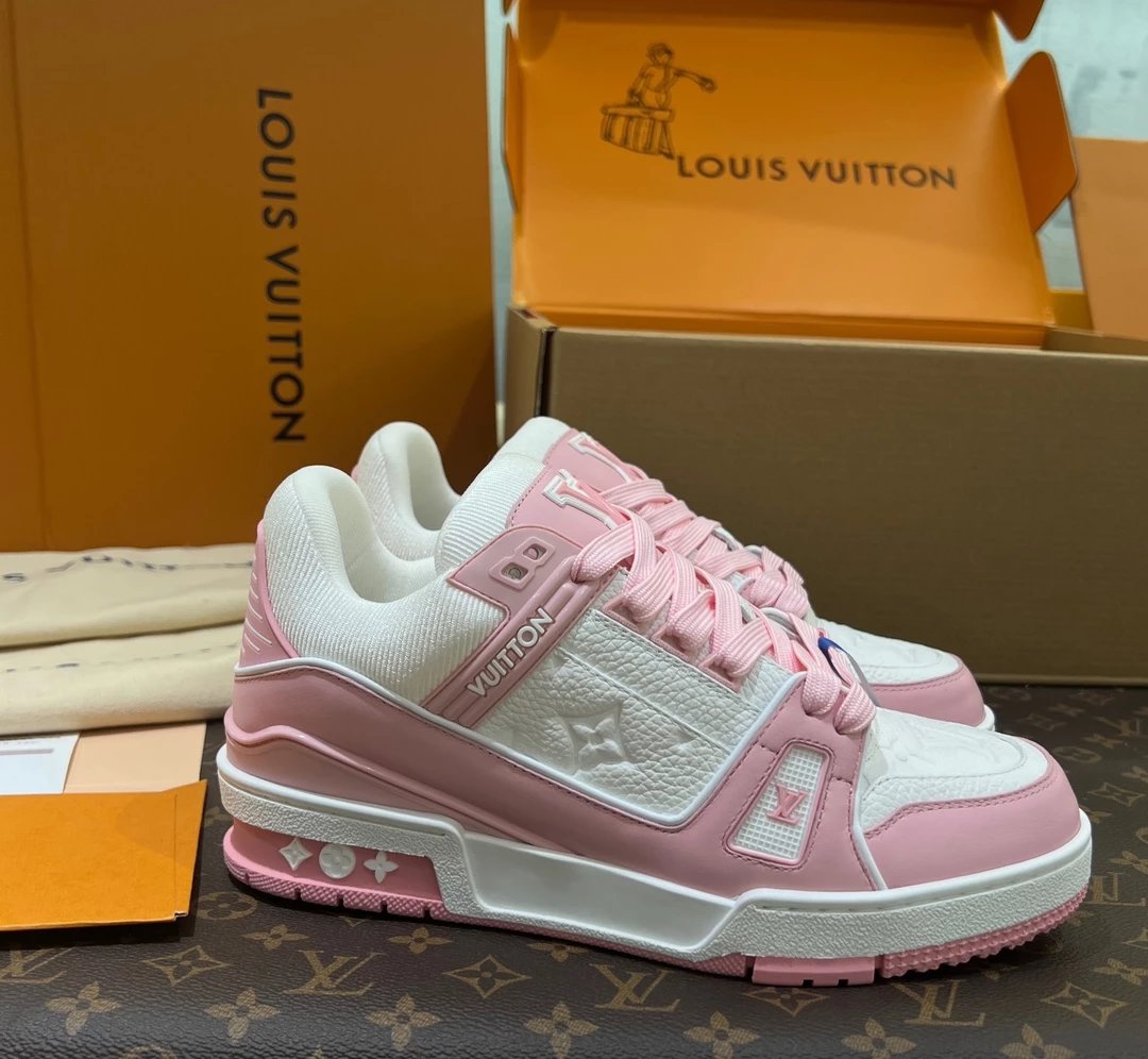 L*OUIS VUITTON Shoes 008